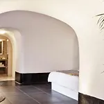 San Antonio Luxury فندق
