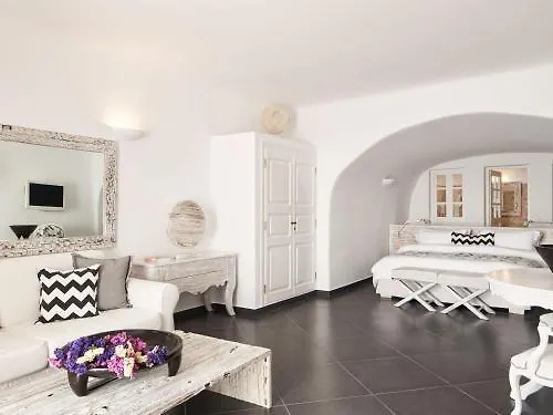 San Antonio Luxury Hotel Oia (Santorini)