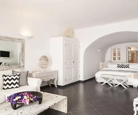 San Antonio Luxury Szálloda Ía